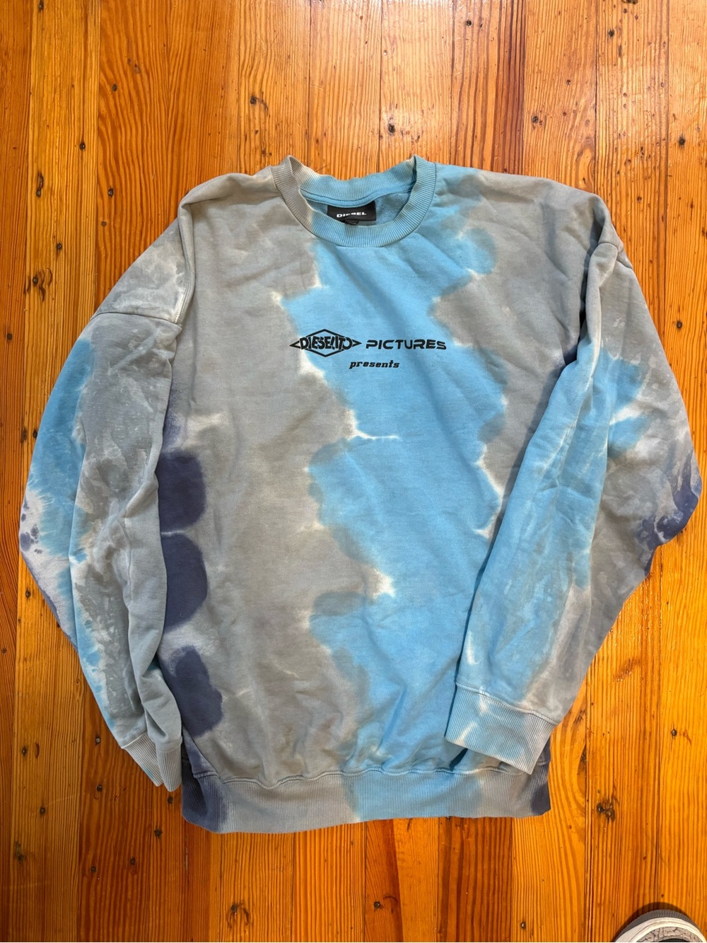 Diesel Men's Blue and Gray Tie-Dye Crewneck Sweatshirt